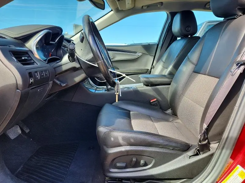 2017 CHEVROLET IMPALA LT  