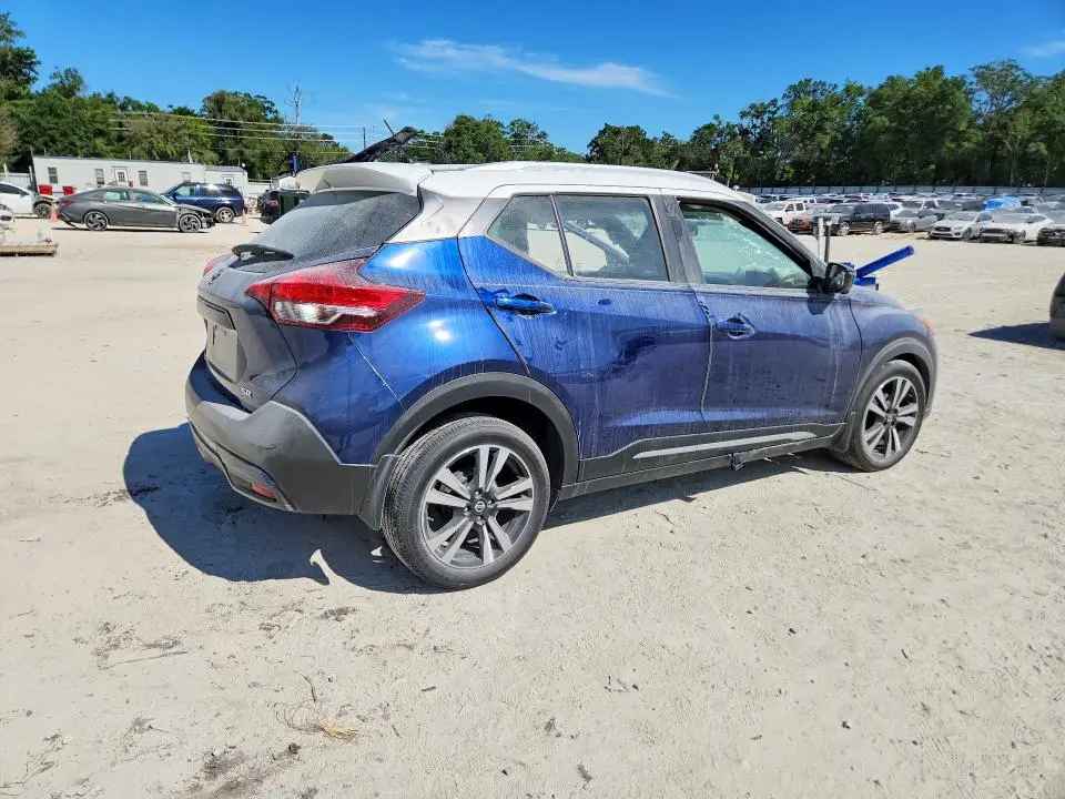 2019 NISSAN KICKS SR  