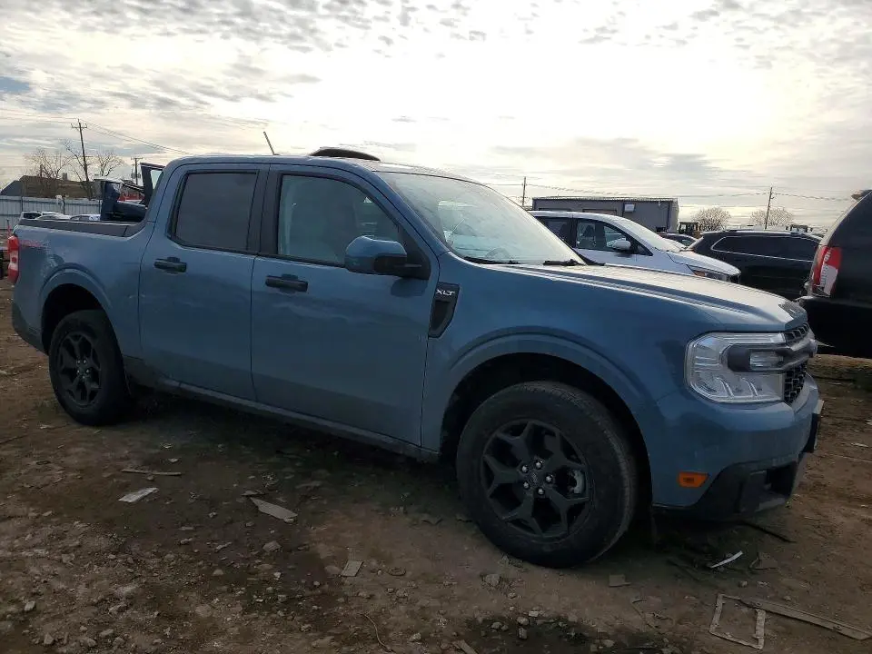 2023 FORD MAVERICK XL  