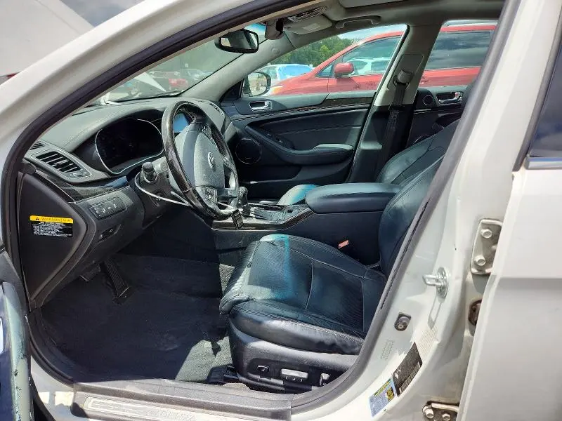 2015 KIA CADENZA LIMITED  