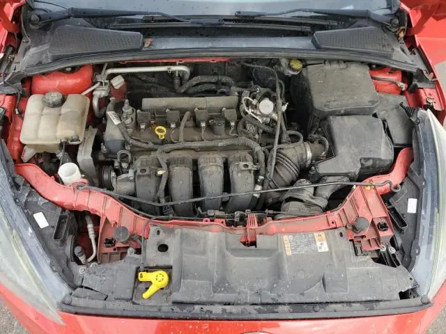 2016 FORD FOCUS SE  