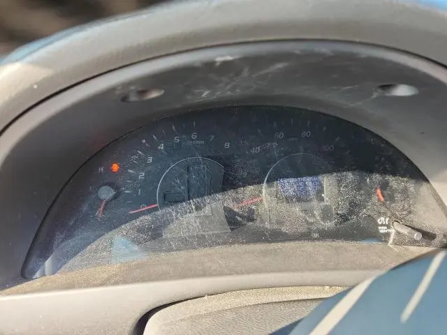 2011 TOYOTA CAMRY XLE  