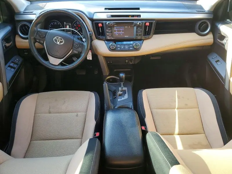 2017 TOYOTA RAV4 XLE  