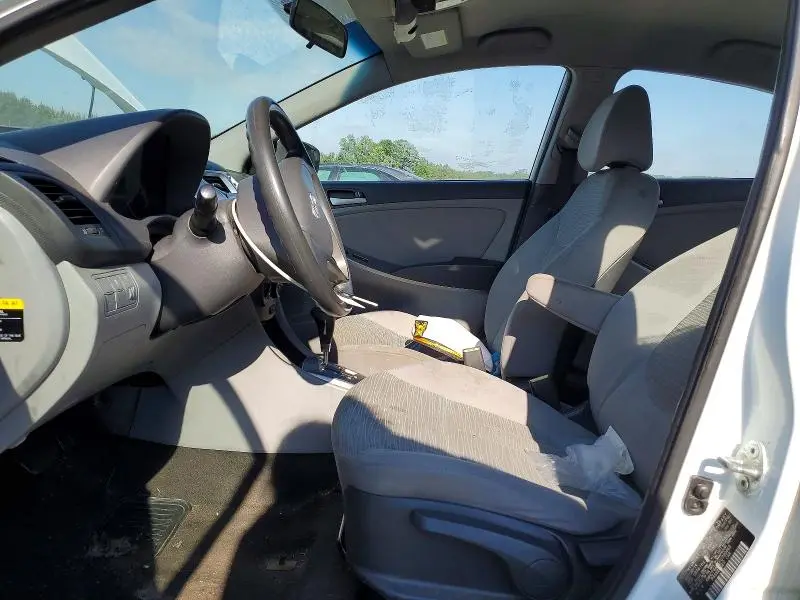 2015 HYUNDAI ACCENT GLS  
