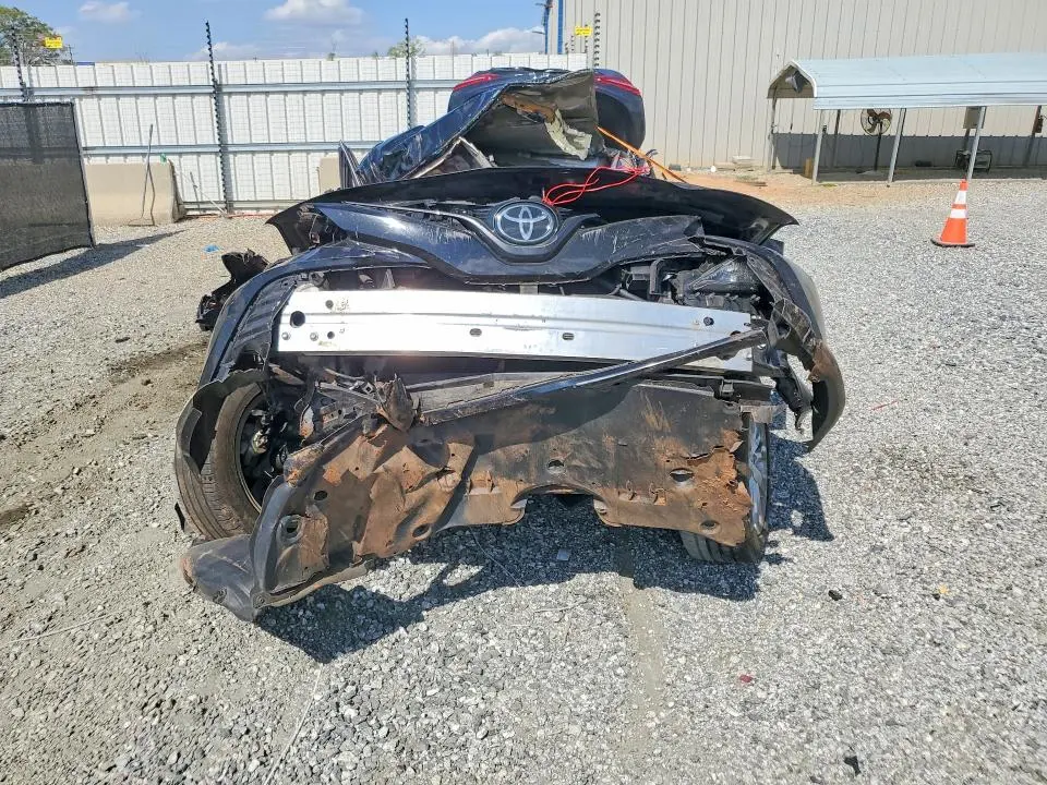 2019 TOYOTA CAMRY LE  