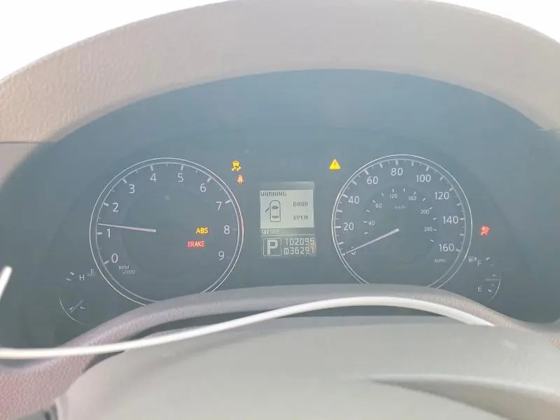 2012 INFINITI G37 BASE  