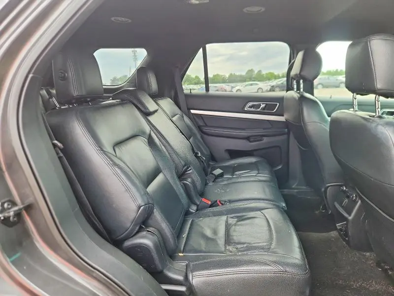 2017 FORD EXPLORER XLT  