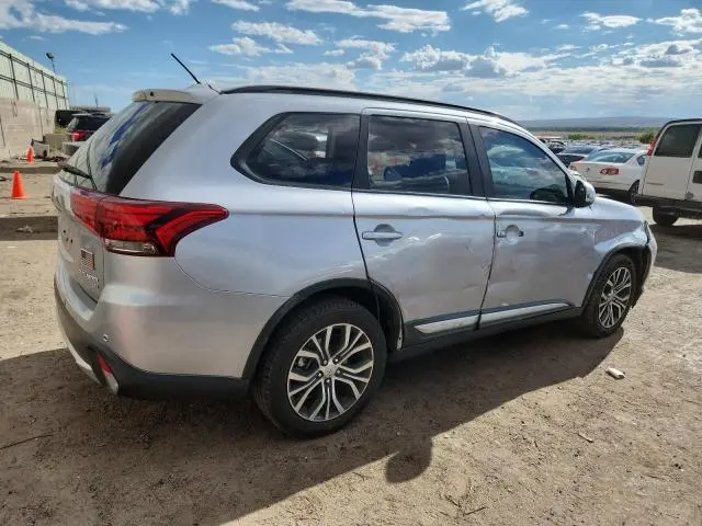 2016 MITSUBISHI OUTLANDER SE  