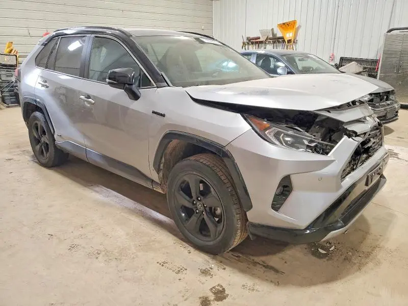 2020 TOYOTA RAV4 XSE  