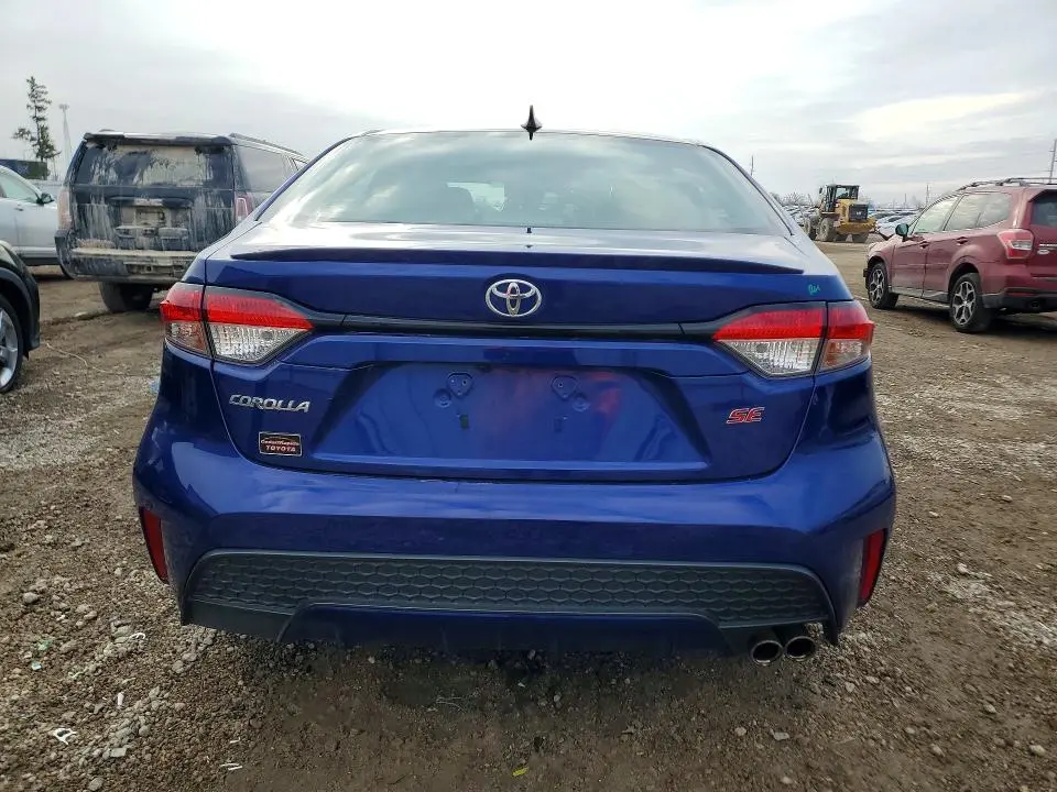 2022 TOYOTA COROLLA SE  