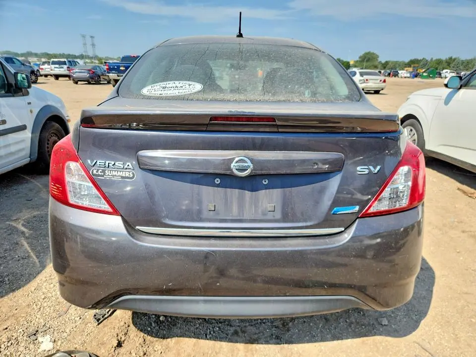 2015 NISSAN VERSA 1.6 SV  