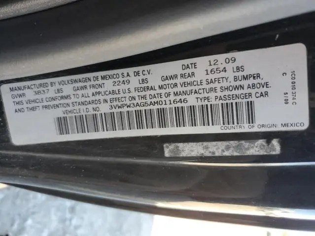 2010 VOLKSWAGEN NEW BEETLE   