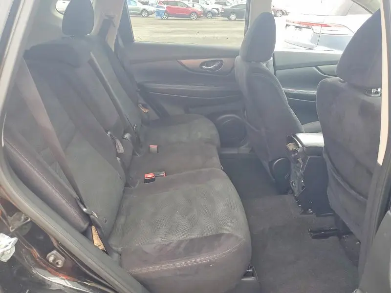 2014 NISSAN ROGUE SV  