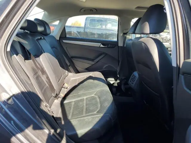 2014 VOLKSWAGEN PASSAT SE