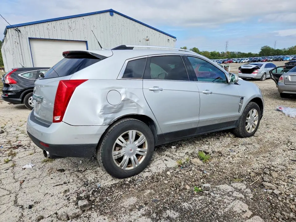 2010 CADILLAC SRX LUXURY COLLECTION  