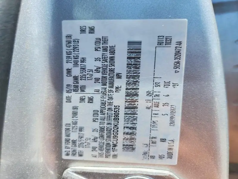 2019 FORD ESCAPE SE  