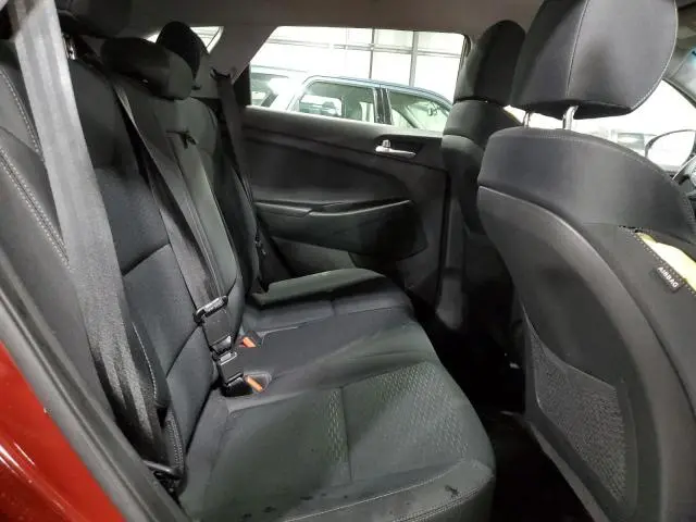 2019 HYUNDAI TUCSON SE  