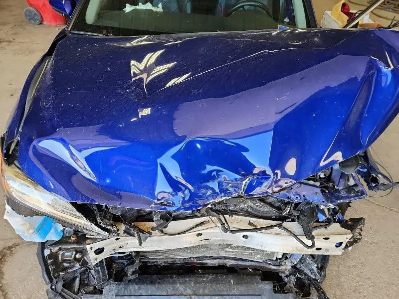 2018 TOYOTA CAMRY XLE  