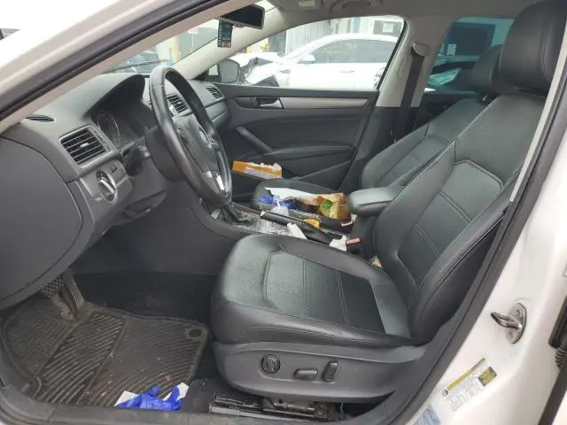2014 VOLKSWAGEN PASSAT SE
