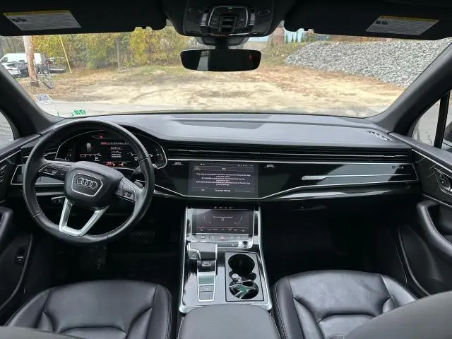 2025 AUDI Q7 PREMIUM  