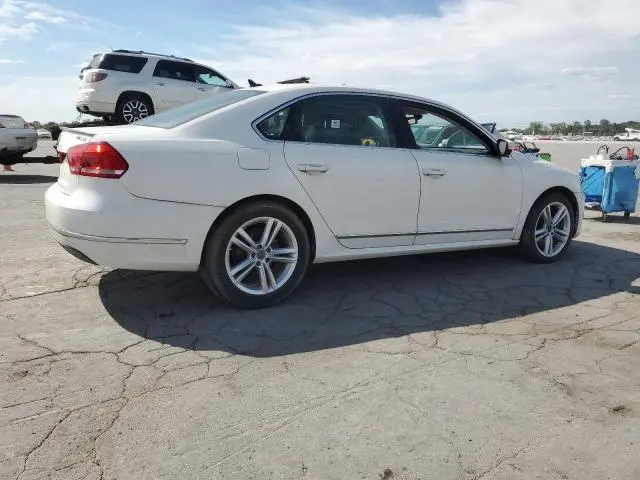 2013 VOLKSWAGEN PASSAT SEL  