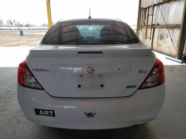 2014 NISSAN VERSA S  