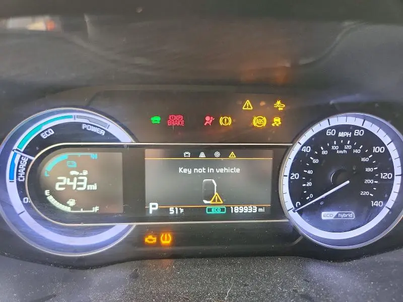 2022 KIA NIRO LXS  