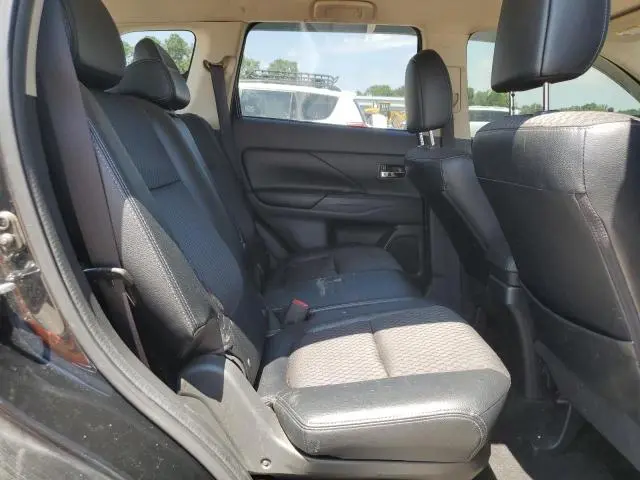 2015 MITSUBISHI OUTLANDER SE  