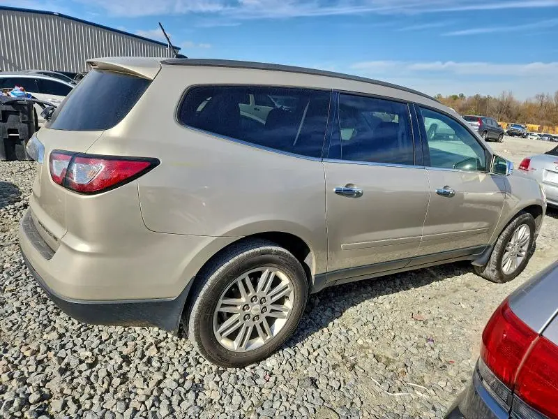 2015 CHEVROLET TRAVERSE LT  