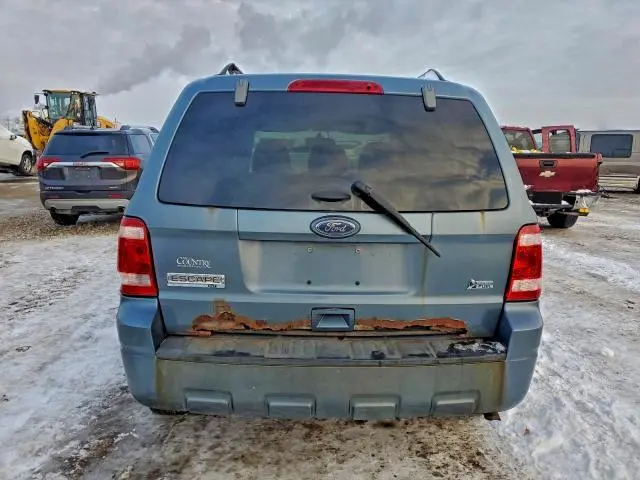 2011 FORD ESCAPE XLT  