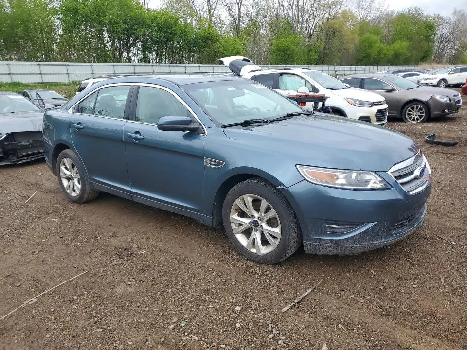 2010 FORD TAURUS SEL  