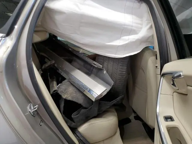 2016 VOLVO XC60 T6 PLATINUM  