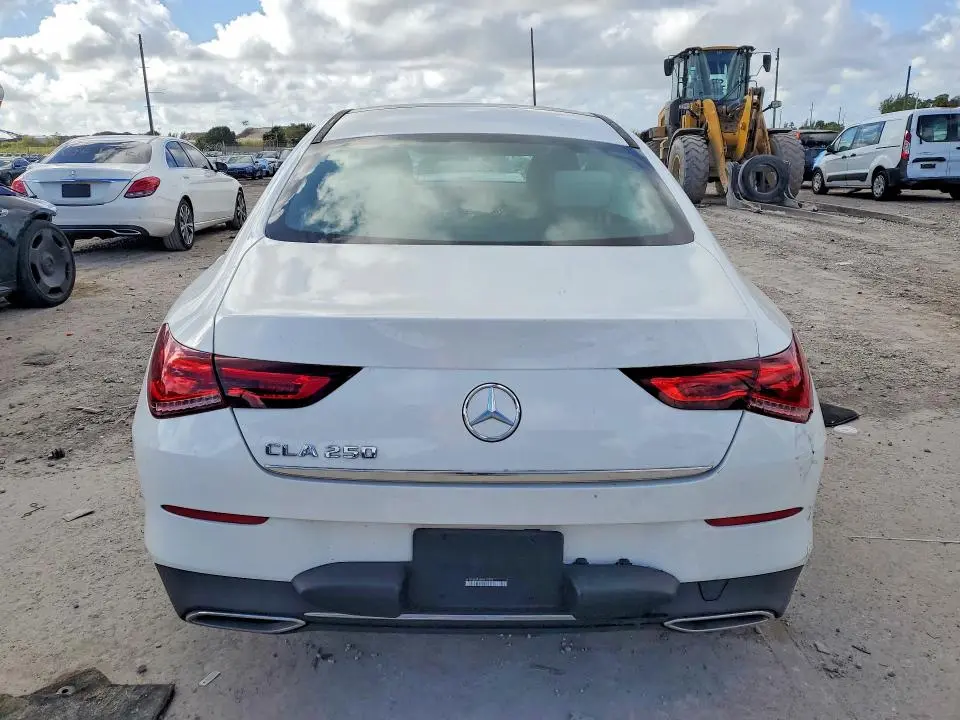 2021 MERCEDES-BENZ CLA 250  