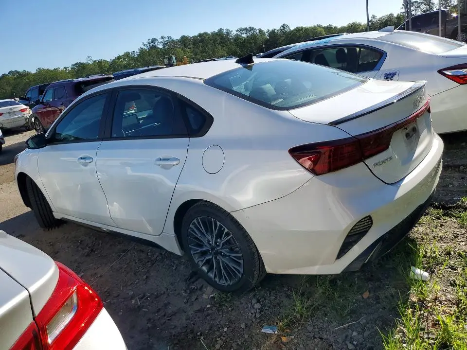 2023 KIA FORTE GT LINE  