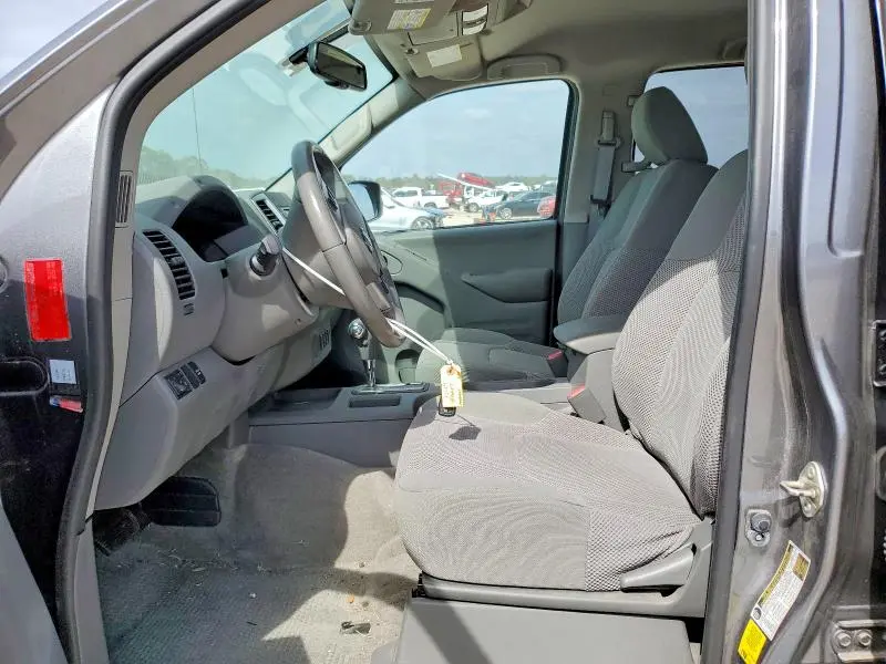 2018 NISSAN FRONTIER SV  