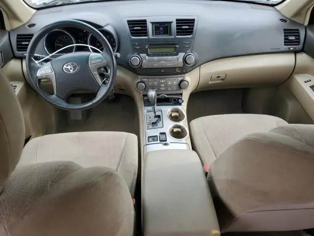 2010 TOYOTA HIGHLANDER SPORT  