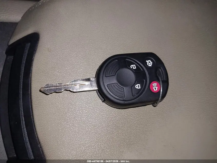 2015 FORD TAURUS SE