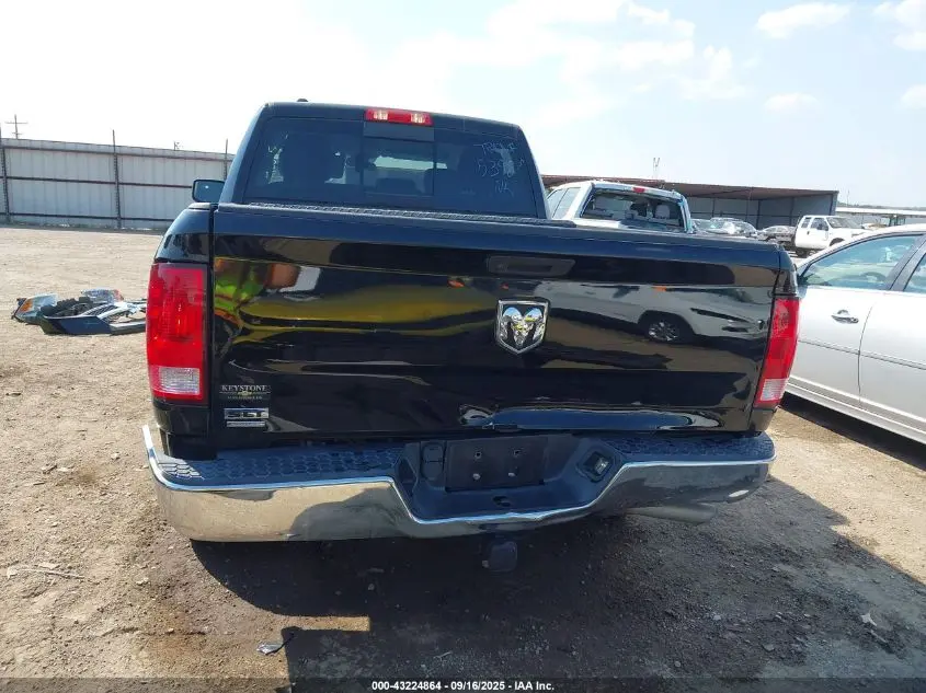 2020 RAM 1500 CLASSIC SLT  4X2 6'4 BOX