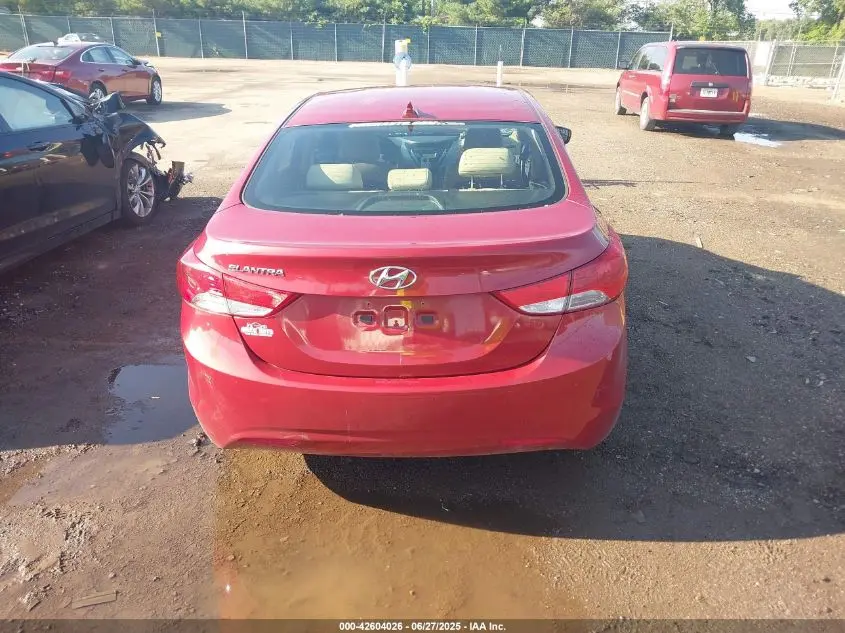 2013 HYUNDAI ELANTRA GLS