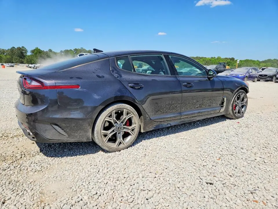 2019 KIA STINGER GT1  