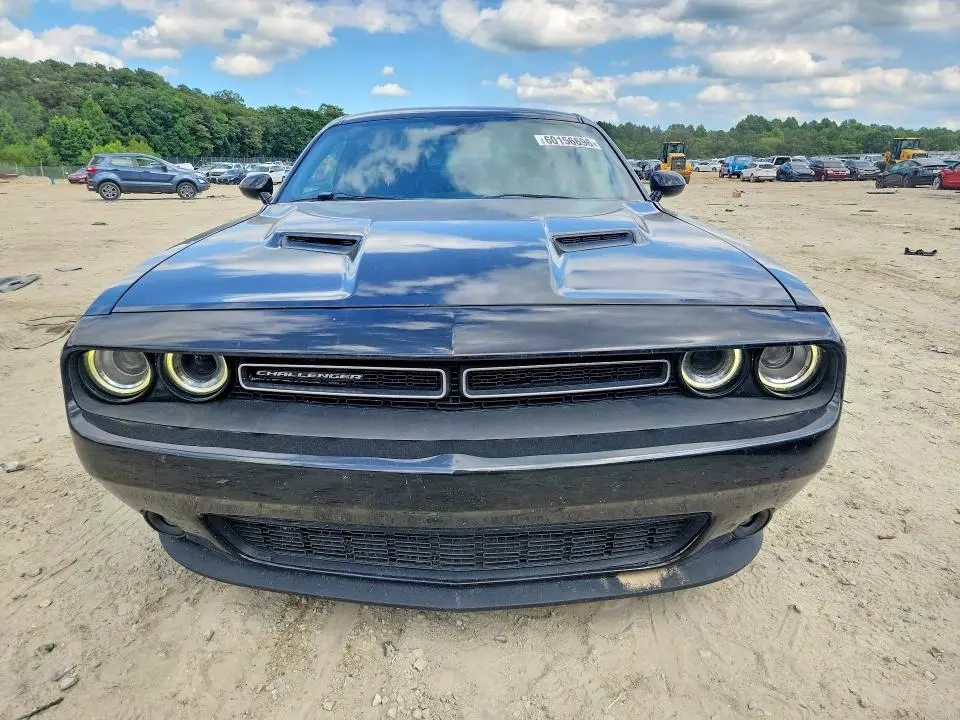 2015 DODGE CHALLENGER SXT PLUS  