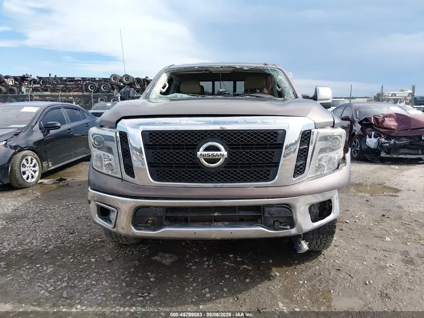 2017 NISSAN TITAN SL