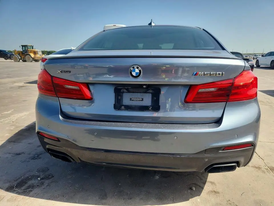 2018 BMW M550XI   