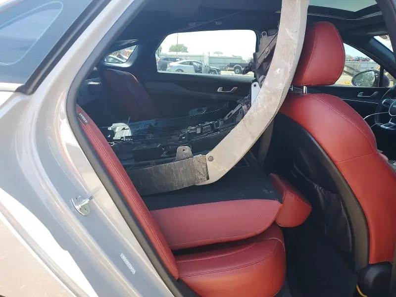 2022 KIA K5 GT LINE  