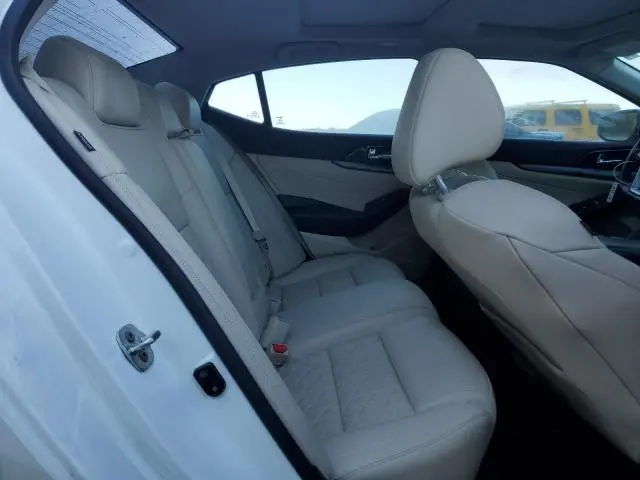 2021 NISSAN MAXIMA PLATINUM  