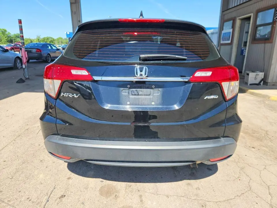 2020 HONDA HR-V LX  