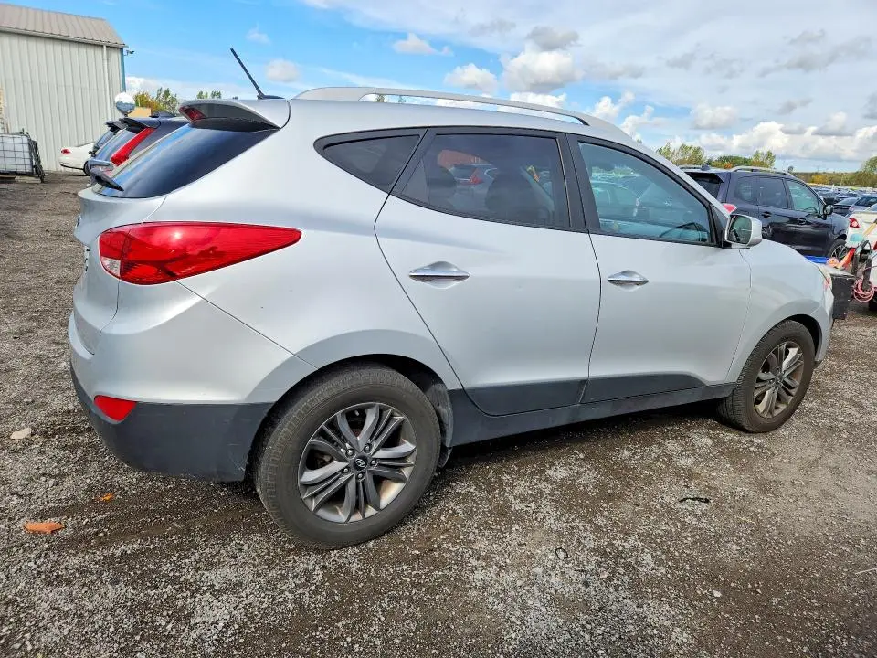 2014 HYUNDAI TUCSON SE  