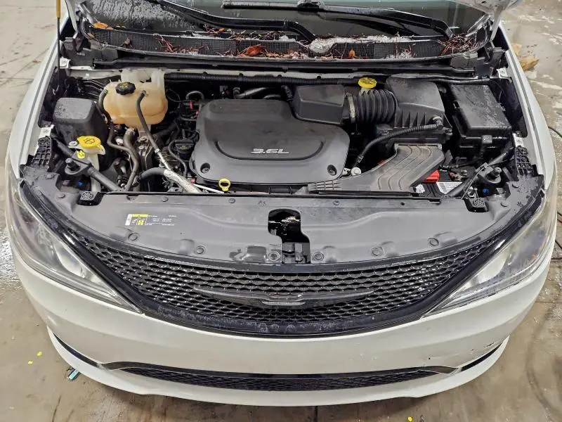 2018 CHRYSLER PACIFICA TOURING L PLUS  