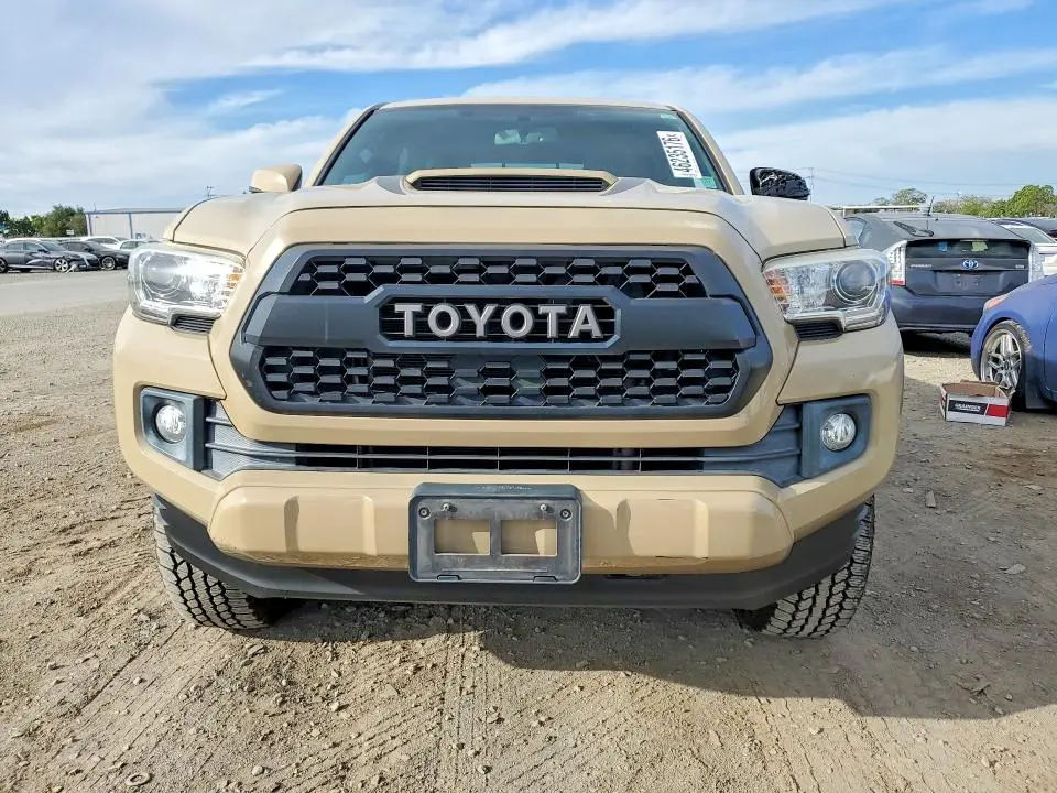2017 TOYOTA TACOMA TRD SPORT  