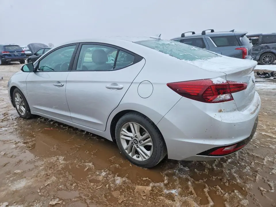2019 HYUNDAI ELANTRA SEL  